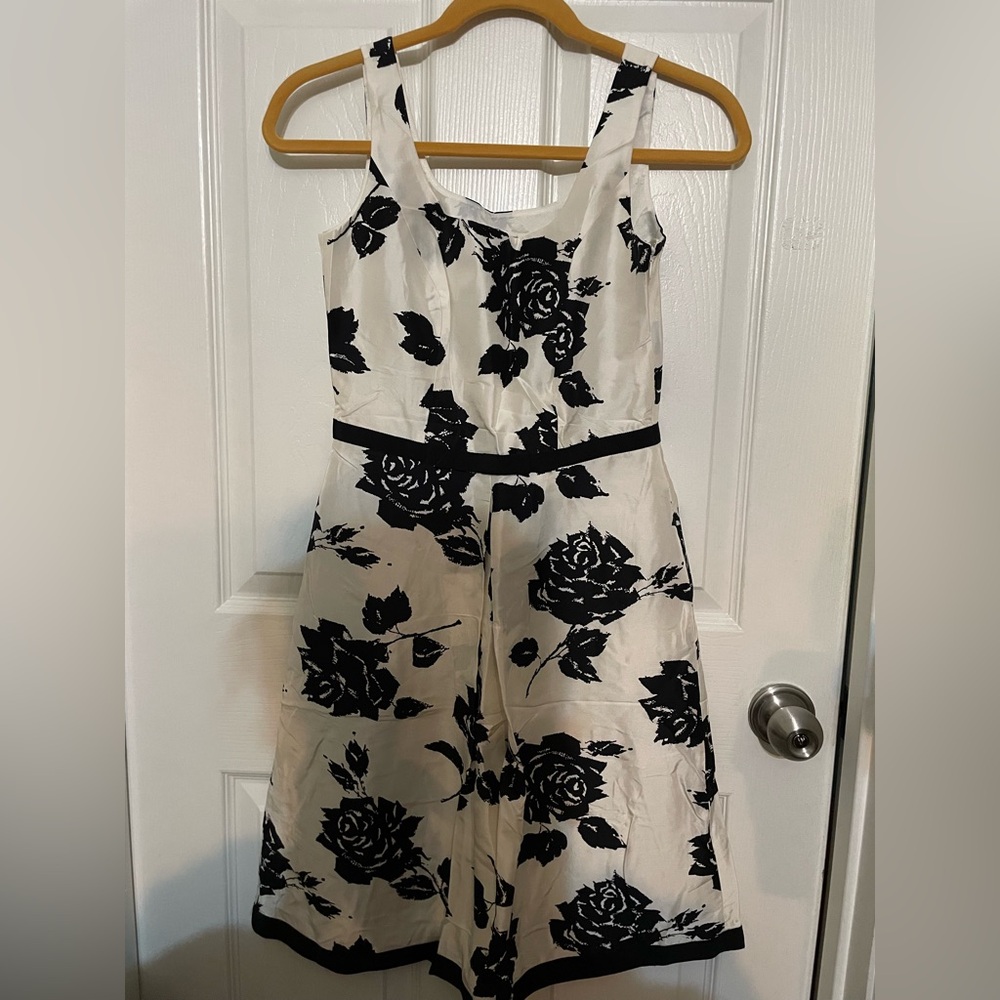Ann Taylor Black Ivory Floral Silk Dress NWT